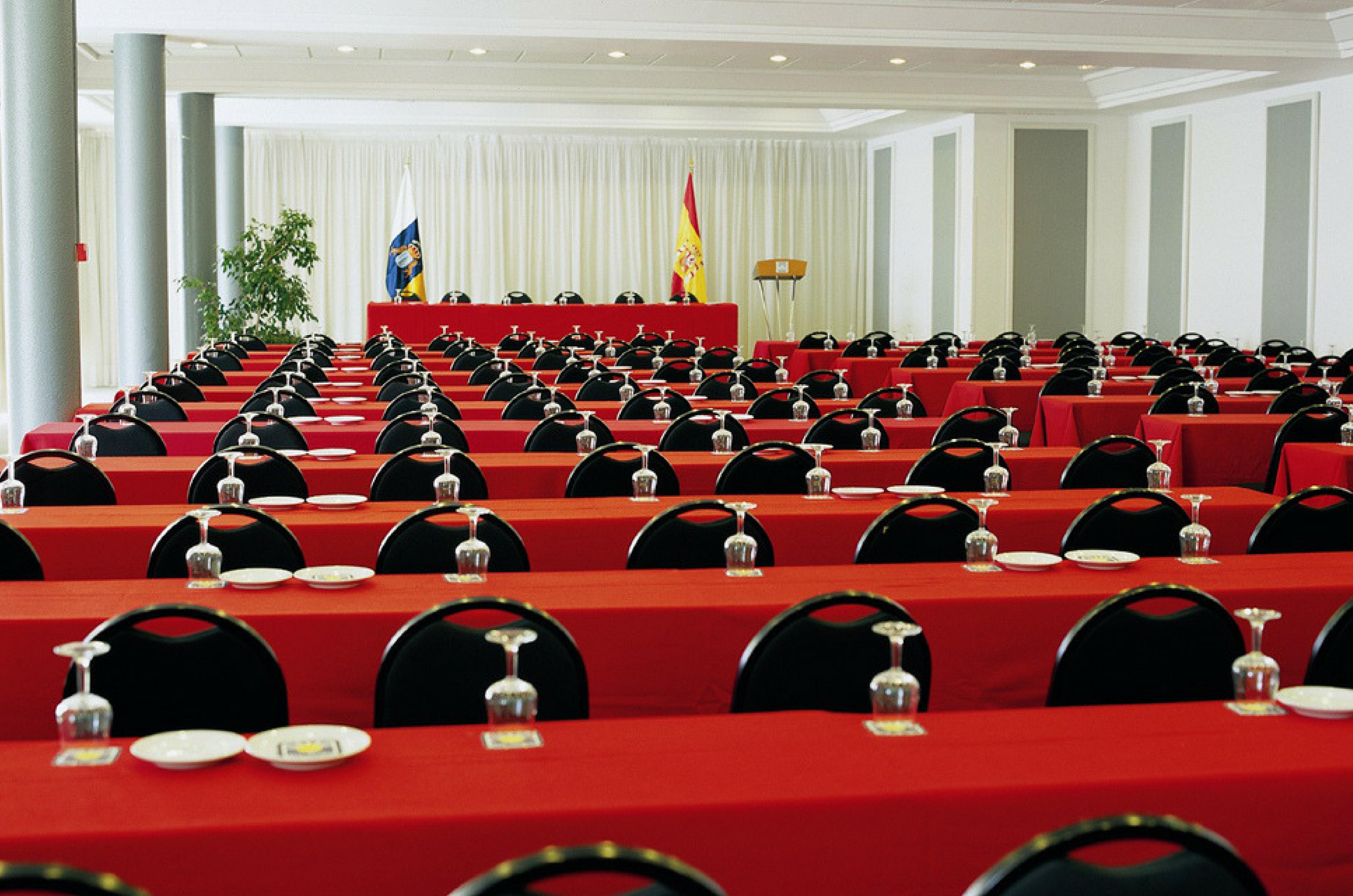 Hotel Best Semiramis Puerto de la Cruz  Ngoại thất bức ảnh The conference room of the European People's Party