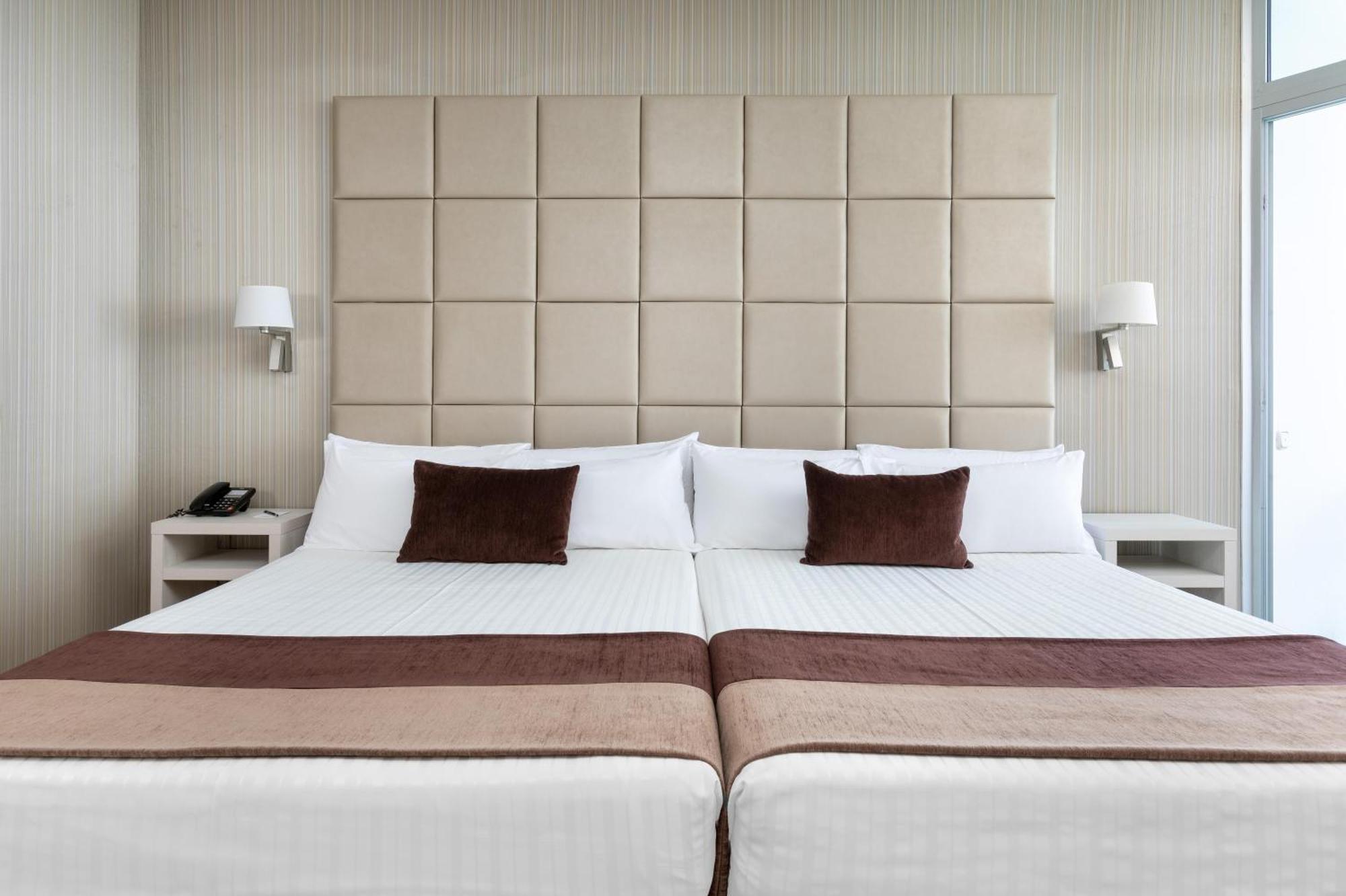 Hotel Best Semiramis Puerto de la Cruz  Ngoại thất bức ảnh A hotel room